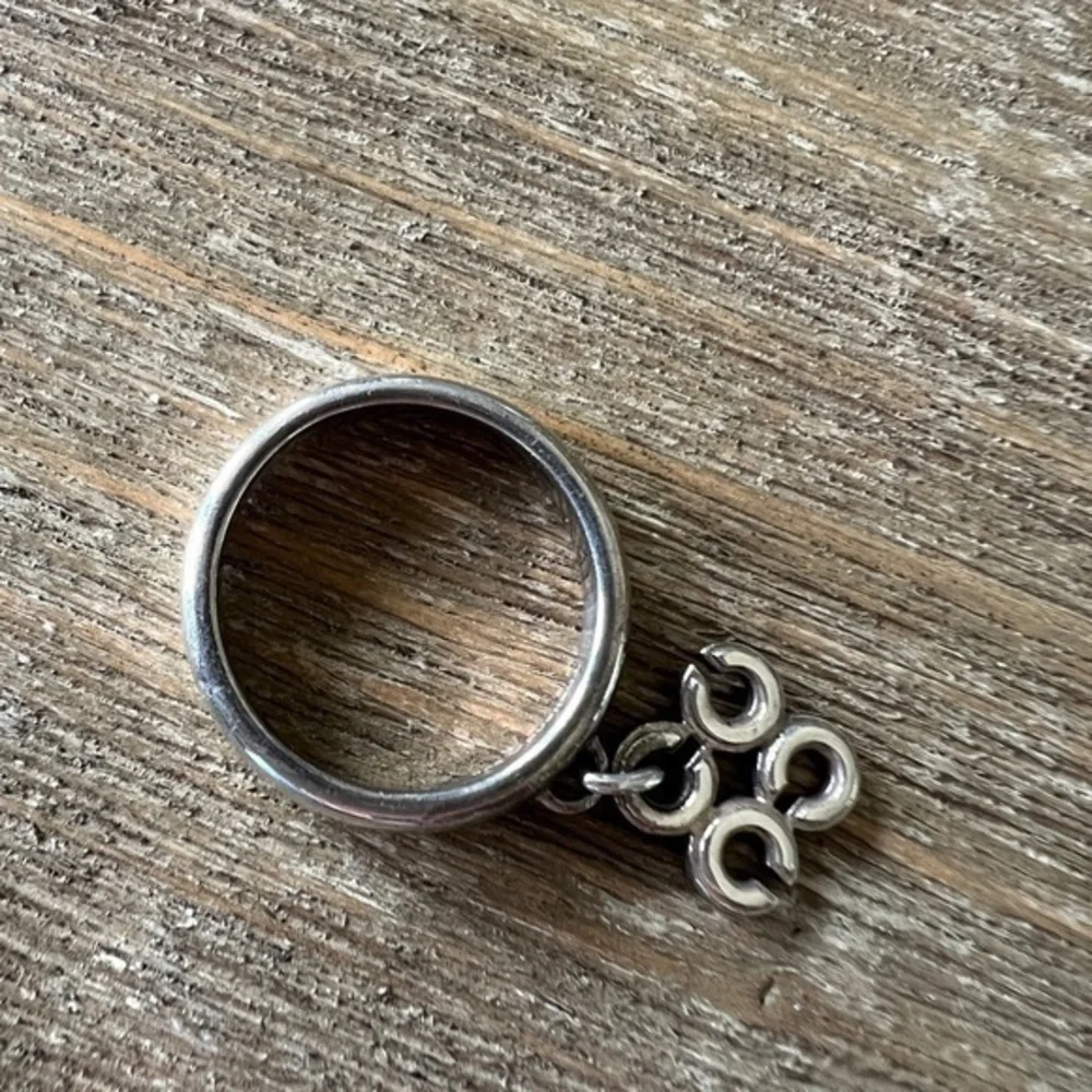 COACH Sterling Silver Filigree OP Art Signature Dangle Ring Style 94770